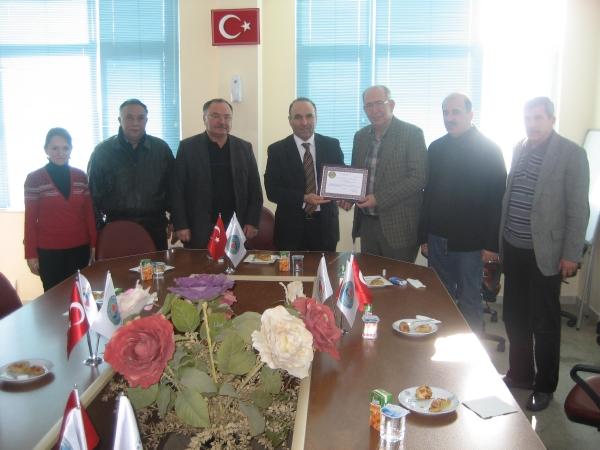 Kaymakam�m�z Say�n Kamil K�ten Borsam�z� Ziyaret Etti